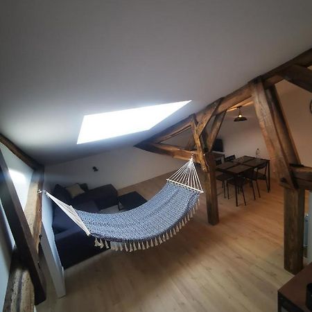 Appartement Neuf Climatise Sous Les Toits La Roche-Chalais Luaran gambar