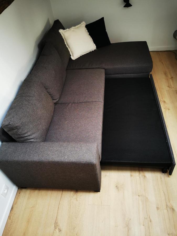 Appartement Neuf Climatise Sous Les Toits La Roche-Chalais Luaran gambar