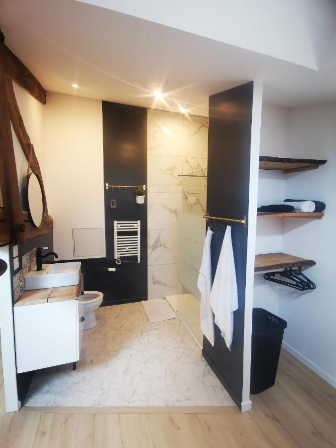 Appartement Neuf Climatise Sous Les Toits La Roche-Chalais Luaran gambar